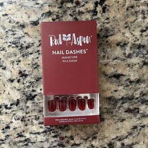 🆕 Red Aspen Nail Dashes